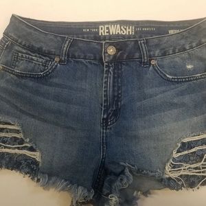 Cut Off Shorts Lace Detail Size 11/30 Raw Hem Rewash Brand NY LA Vintage